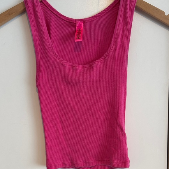 Pink Ribbed Tank Top - Picture 1 of 4